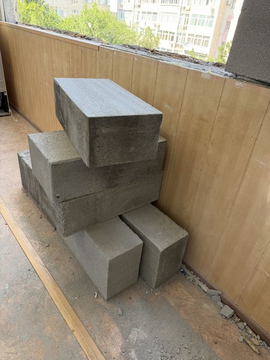 Газоблоки отдам даром