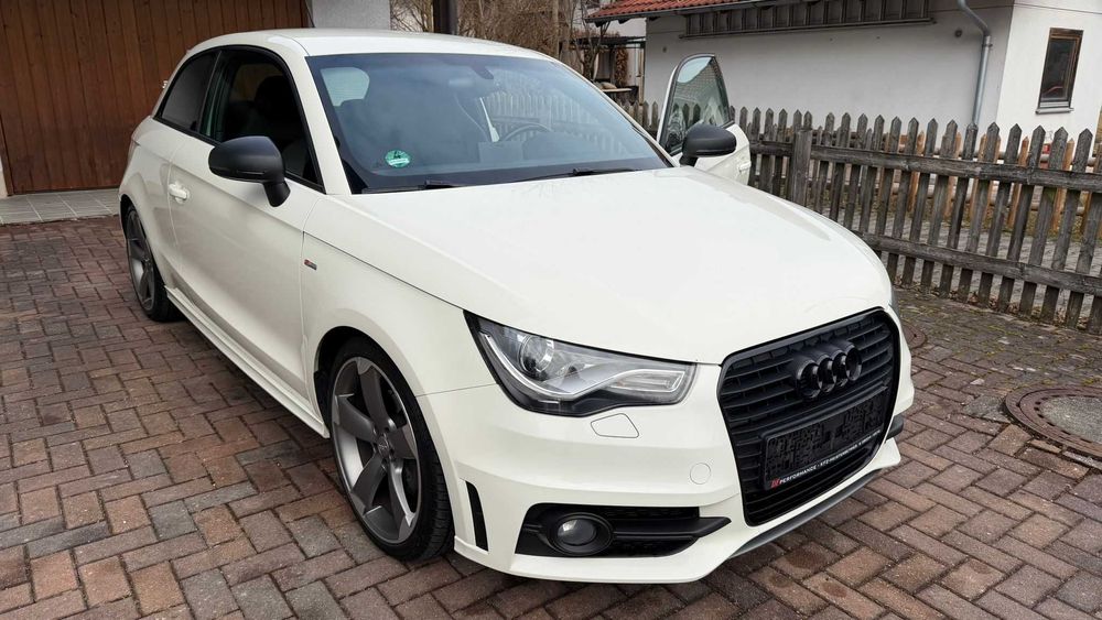 AUDI A1 2012 — imagine 11