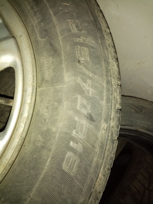 Продам диски с шинами