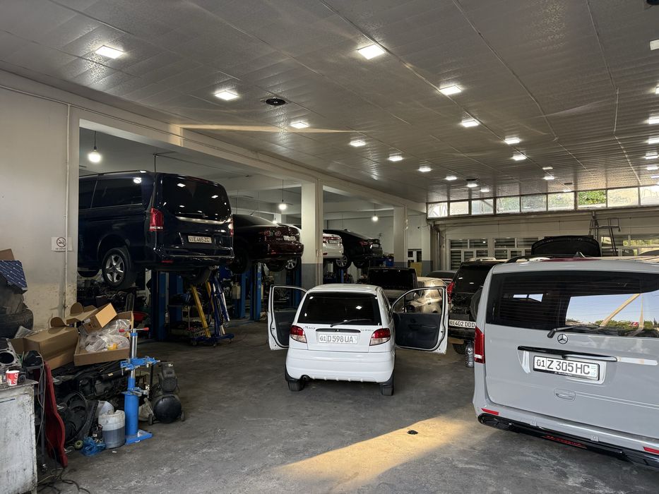 Автосервис сотилади ипакчилик кочада