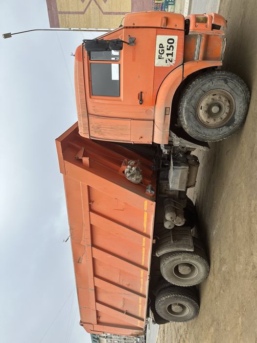 Камаз 6520.