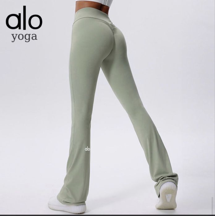 Alo Yoga спортен клин