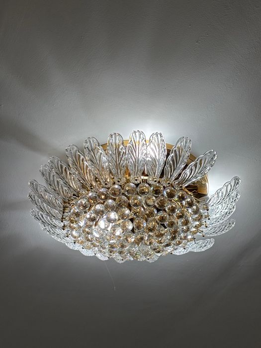 Люстры в хорошем качестве