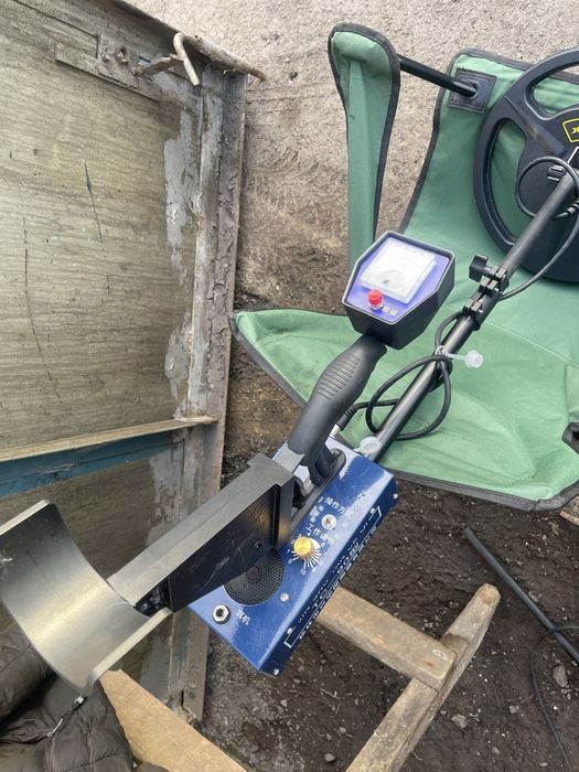 Металоискатель - новый