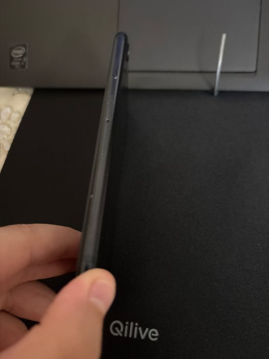 Vand iphone 7 in stare foarte buna