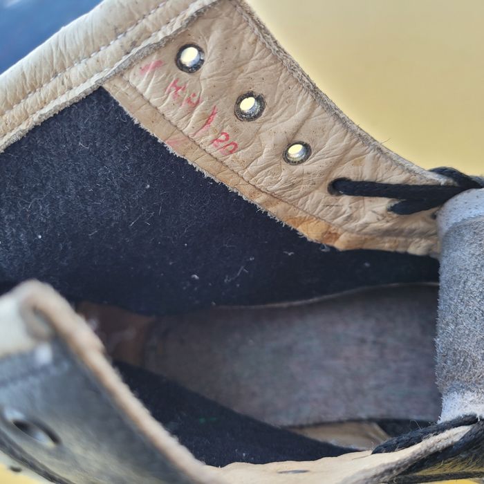 Оригинални работни обувки.