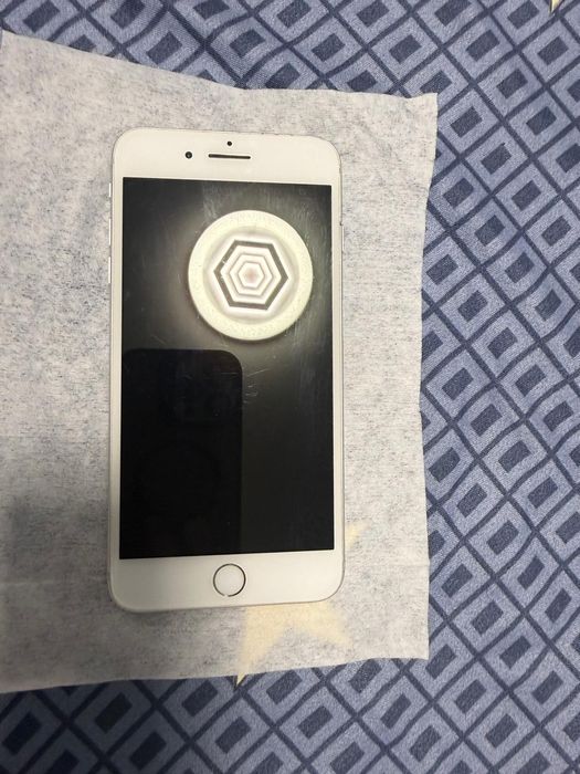 Iphone 7 plus- 128 Gb