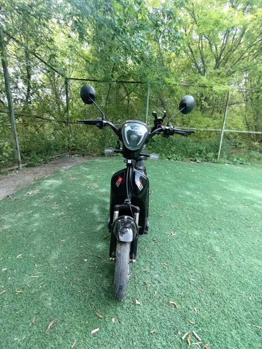 Продам электро велик обмен на айфон можна тоже 350ват