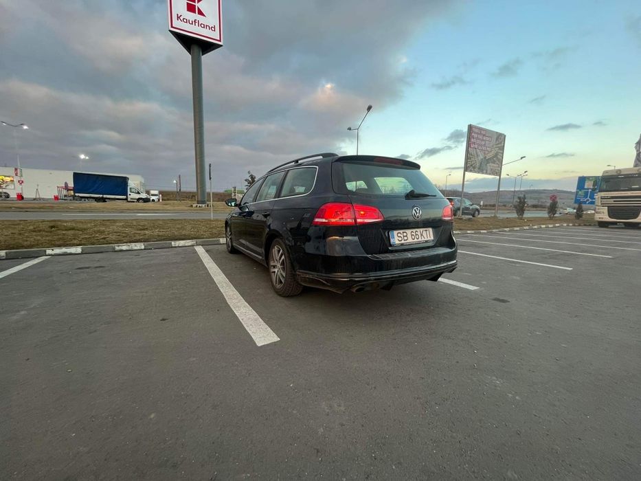 vând s-au schimb Passat 2012