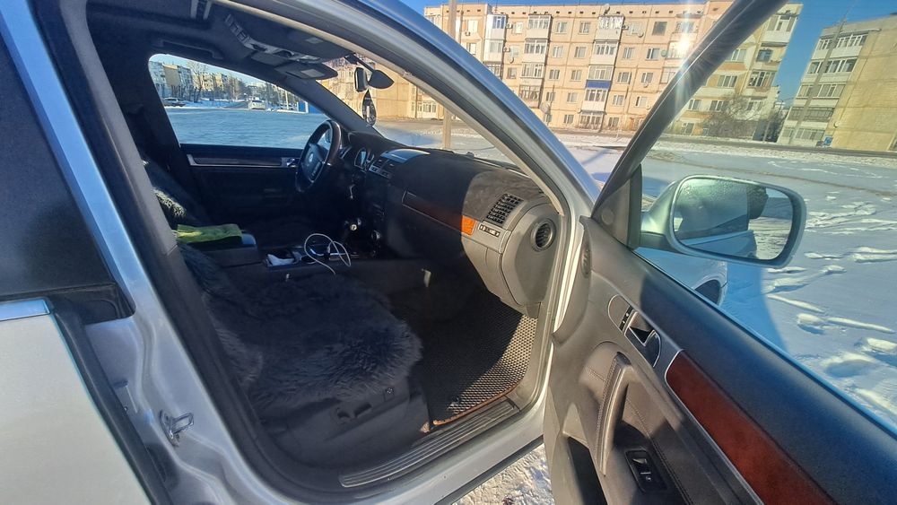 Продам фольксваген туарег