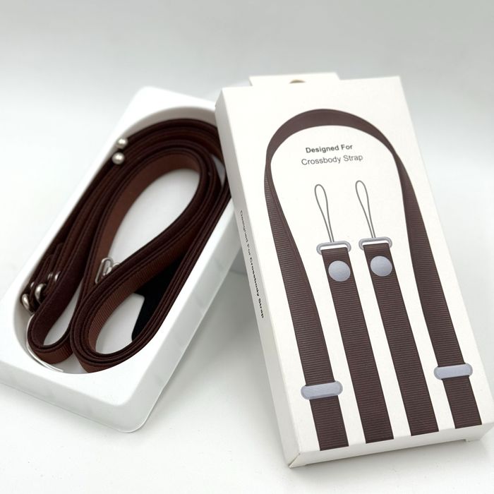 КОМБО: Techwoven калъф с лого + връзка Crossbody Strap за iPhone 17 Pro и 17 Pro Max