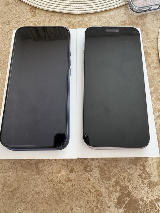 Iphone 17pro max 256gb Deep Blue and Silver