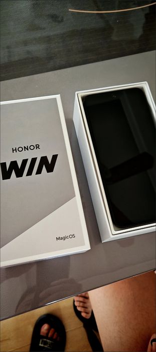 Продам honor win