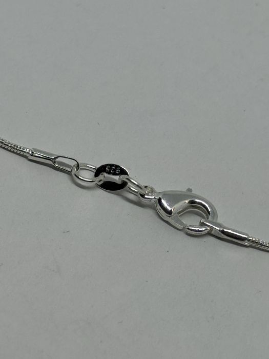 нов сребърен синджир с висулка цвете 10.59гр 925