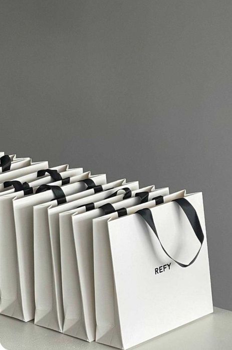 Подарочний пакет, каробкалар ишлаб чиқарамиз