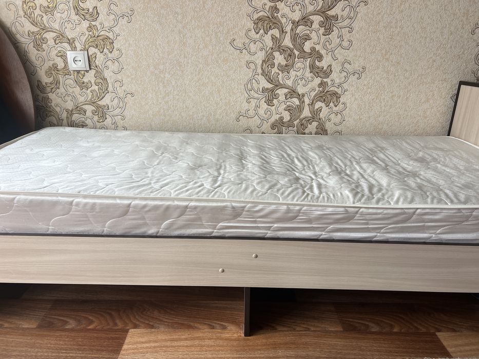 Кровать в отличном состояние