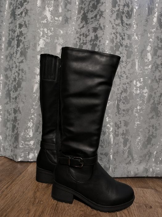 Зимние сапоги новые!