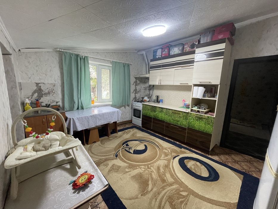 Продам  1/3 дома