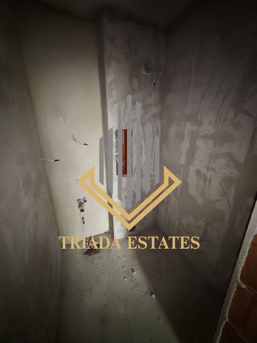 Продава се Тристаен апартамент в Бургас, Славейков - 101 кв.м за 1020 €/кв.м - Снимка #7