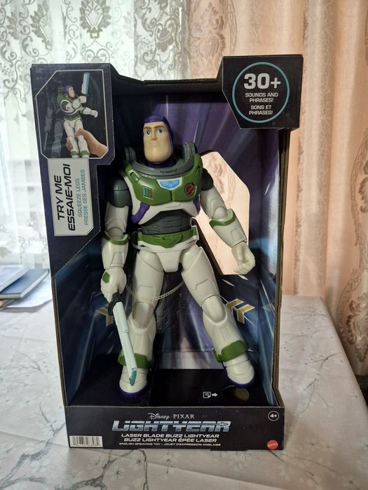 Робот  Базз Лайтер  новый