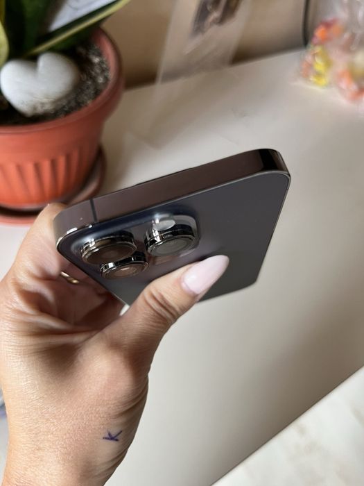 iPhone 14 pro 256g