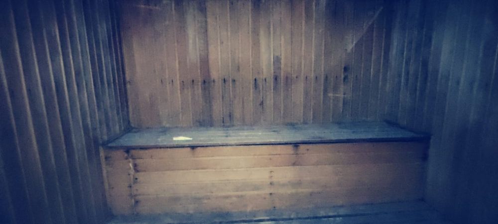 Банядан шыққан ағаштар сатылады