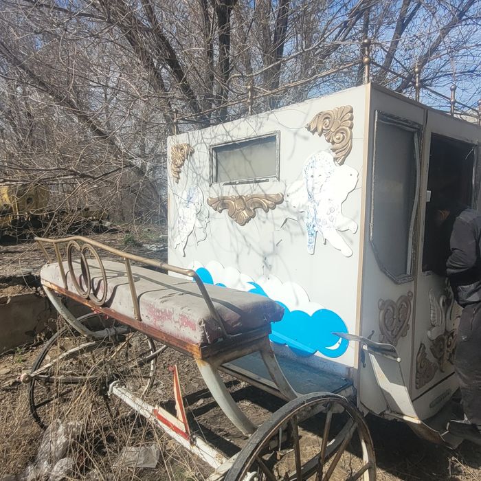 Продаётся старая карета