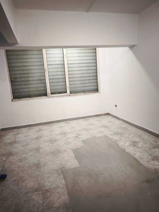 Продава се Магазин в Ямбол, Аврен - 194 кв.м за 1135 €/кв.м - Снимка #5
