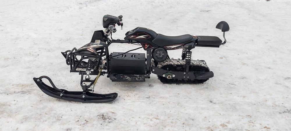 Детский снкгоход