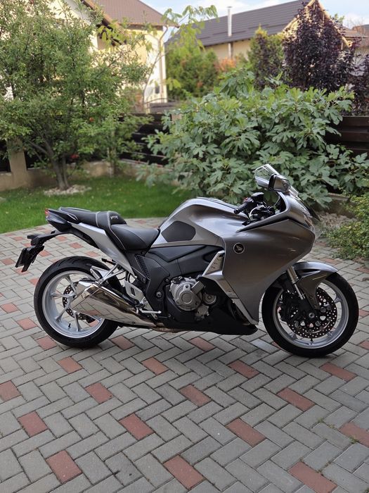 Vand Honda VFR1200 DCT