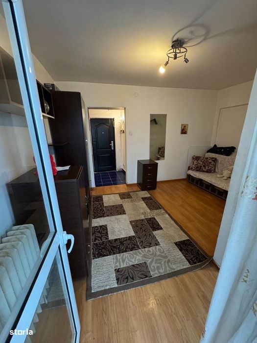 garsoniera etaj 2 zona Frumoasa Bulevard Poitiers