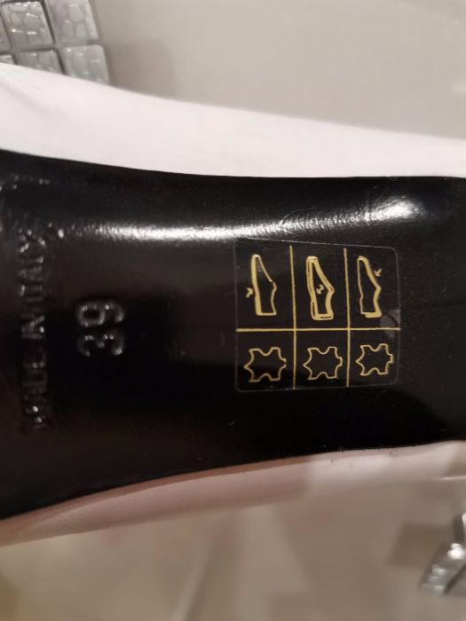 Продам зимние сапоги