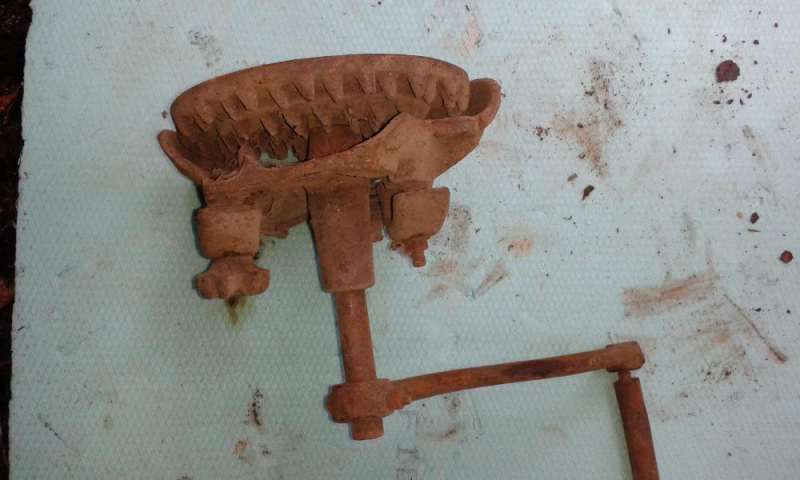 Машина за ронене на царевица