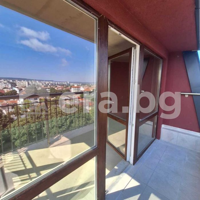 Тристаен апартамент в нова сграда с Акт 16 в кв."Погреби", 103 кв.м