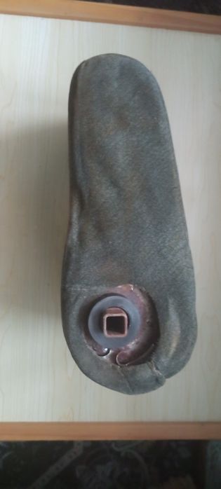 Подлокотник Toyota Mark 2