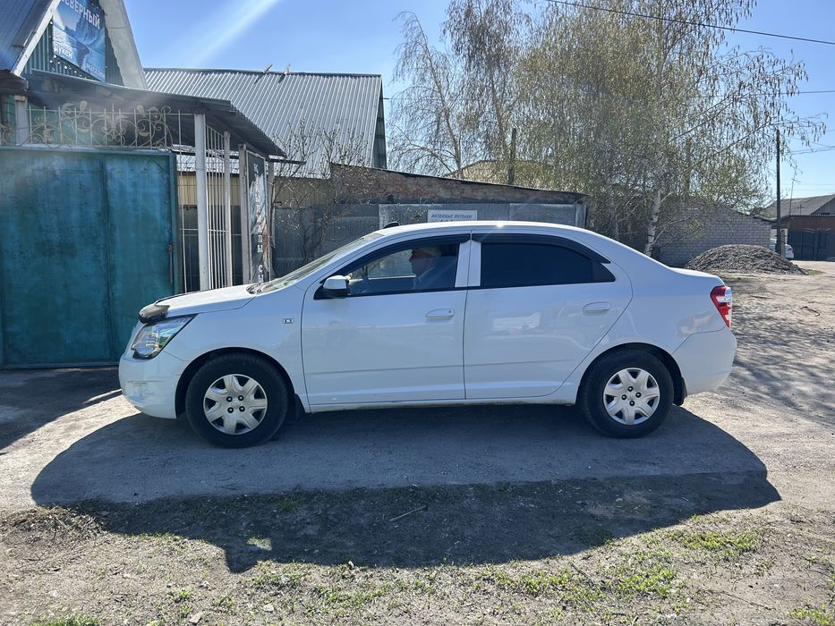 Продам шевроле кобальт