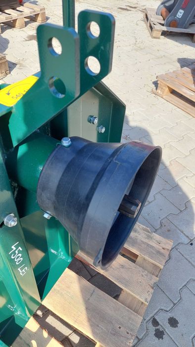 Despicator con la tractor