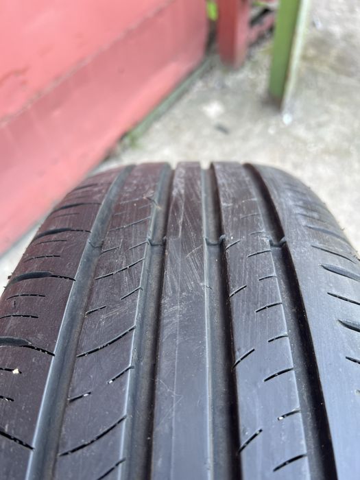 Dunlop Enasave EC300+ 215/60/R17
