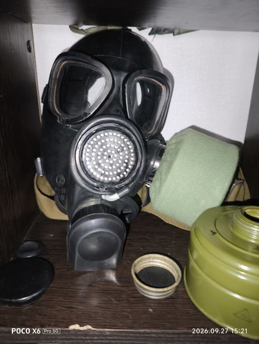 Продам противогаз (ы)
