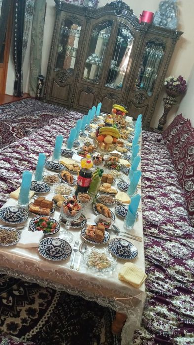 Mexmonxona  uchun mebil