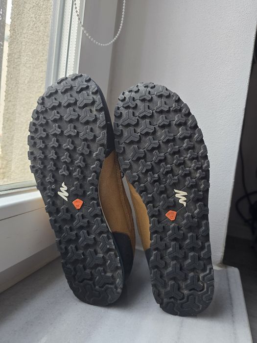 Adidasi Drumetie Arpenaz 500 Revival (Decathlon)