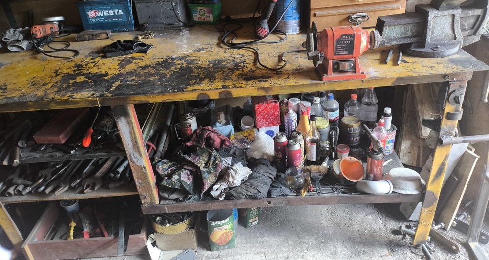 Верстак, стол слесарный