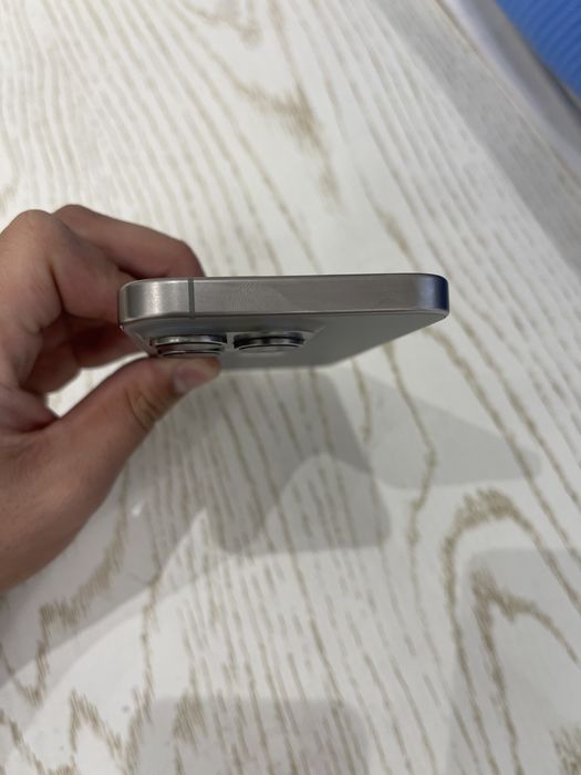 Iphone 15 pro 256 g