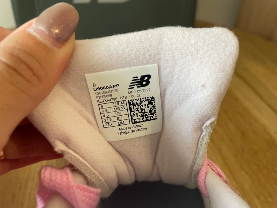 Încălțăminte dama NEW BALANCE 9060 nr 36 - 41