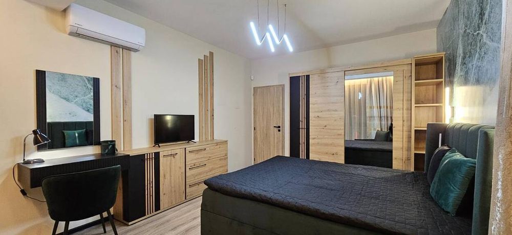 Дава се под наем Двустаен апартамент в Пловдив, Младежки Хълм - 82 кв.м за 680 € - Снимка #3