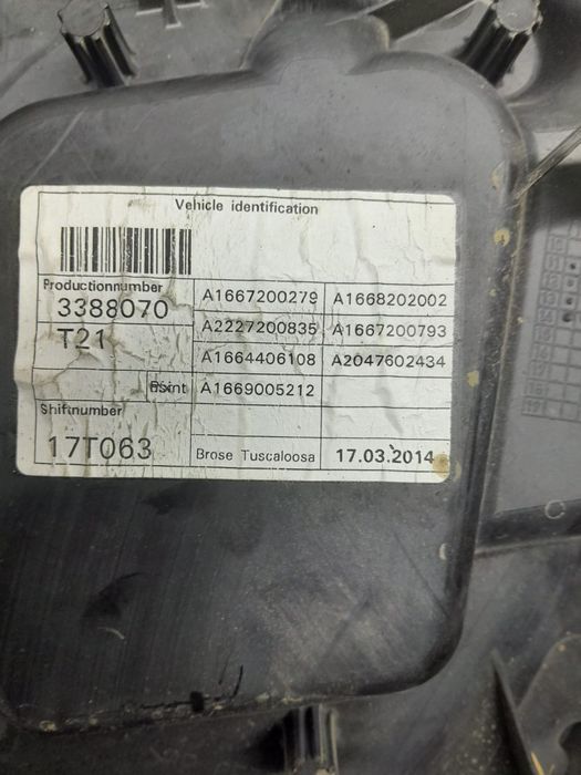 Macara geam dreapta fata A1667200279 Mercedes-Benz ML W166 [2011 - 20