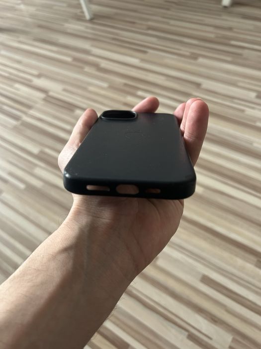 Оригинален Apple MagSafe кожен кейс за iPhone 14, черен