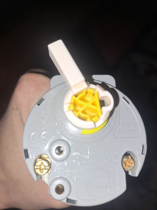 Термостат для водонагревателя Ariston