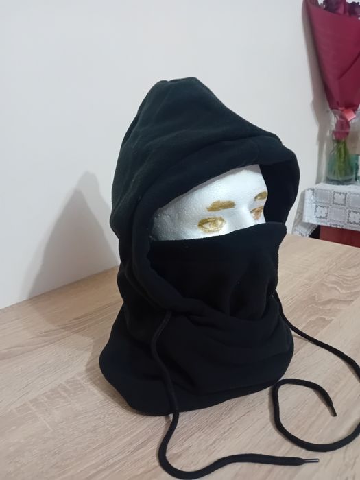 Cagulă termică,   material calitativ plușat. Nouă