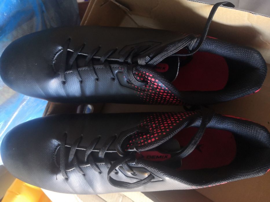 Новые Бутсы 42 размер